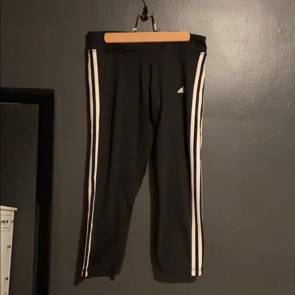 addidas cropped legging